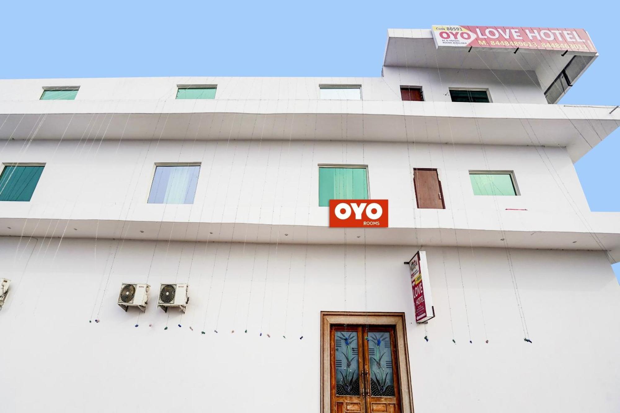 Hotel Collection O Love Garden Ghaziabad Exterior foto