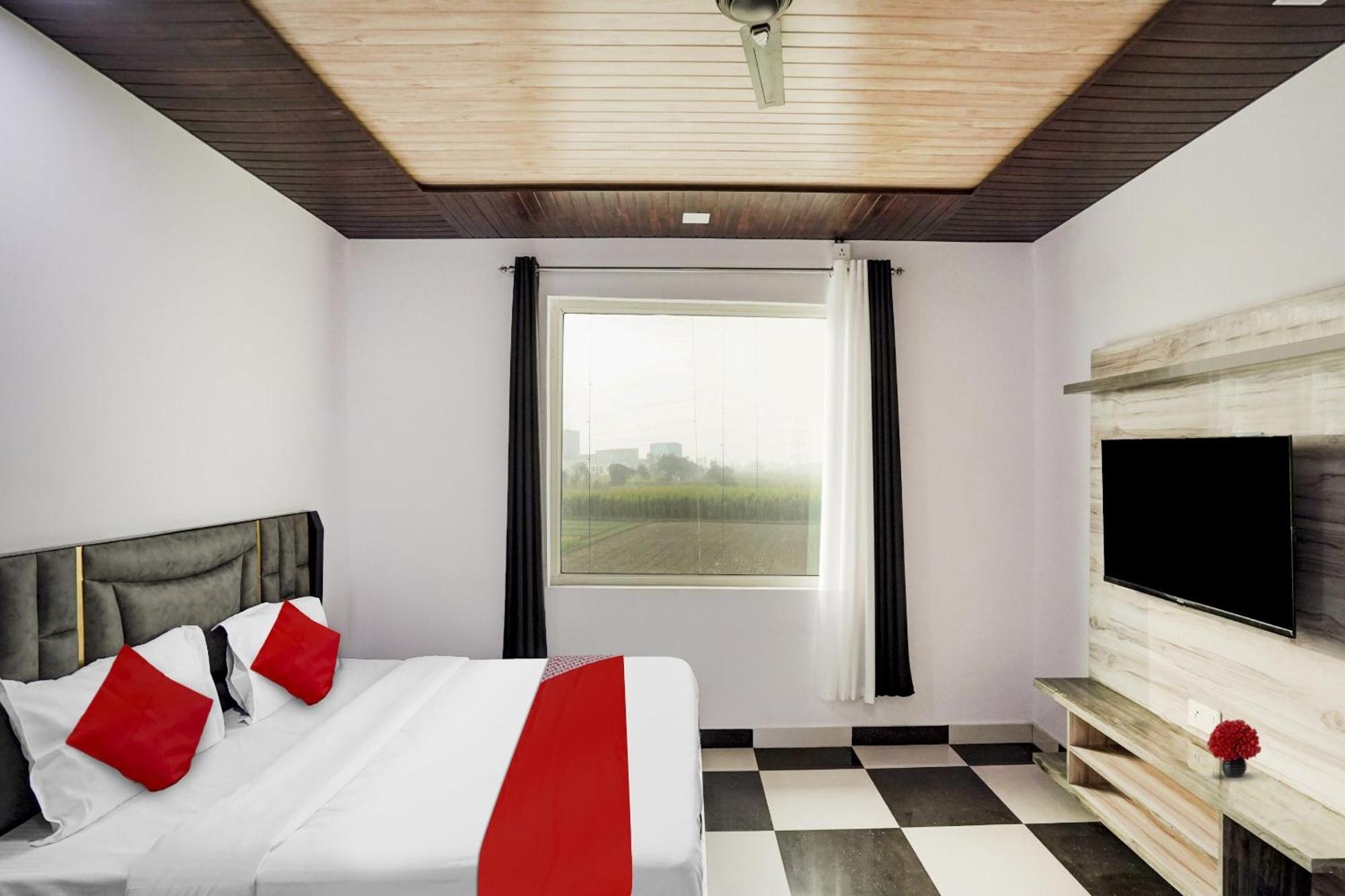 Hotel Collection O Love Garden Ghaziabad Exterior foto
