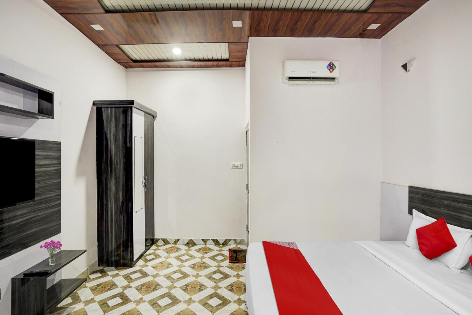 Hotel Collection O Love Garden Ghaziabad Exterior foto