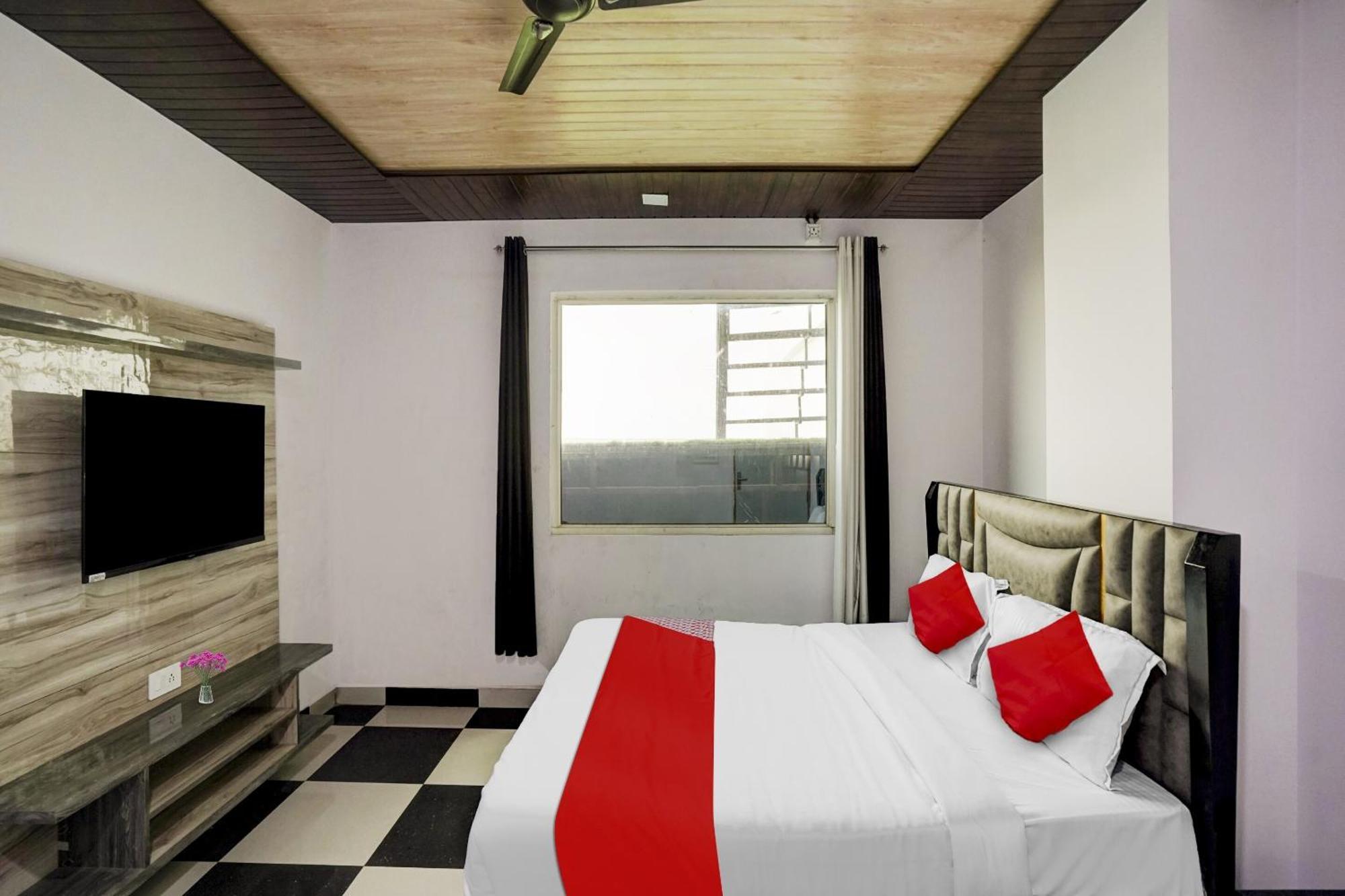 Hotel Collection O Love Garden Ghaziabad Exterior foto